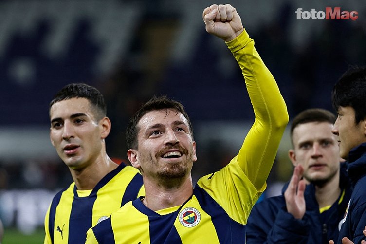Fenerbahçeli futbolculardan tur yemini! Tüm takım o yıldızı ayakta alkışladı- Fenerbahçe