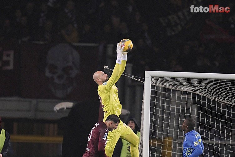 GALATASARAY HABERİ - Muslera'nın yerine sürpriz transfer! Herkes Berke Özer'i beklerken...- Futbol