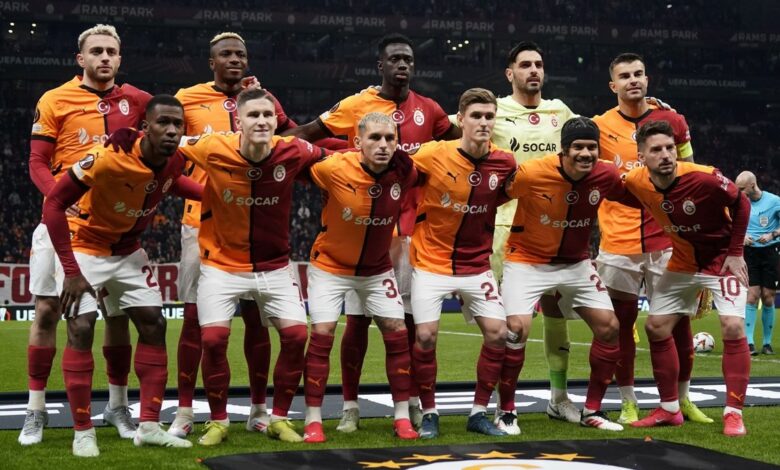 Galatasaray'da flaş iç transfer gelişmesi! Sözleşmesi yenileniyor 19 Galatasaray'da flaş iç transfer gelişmesi! Sözleşmesi yenileniyor- Futbol