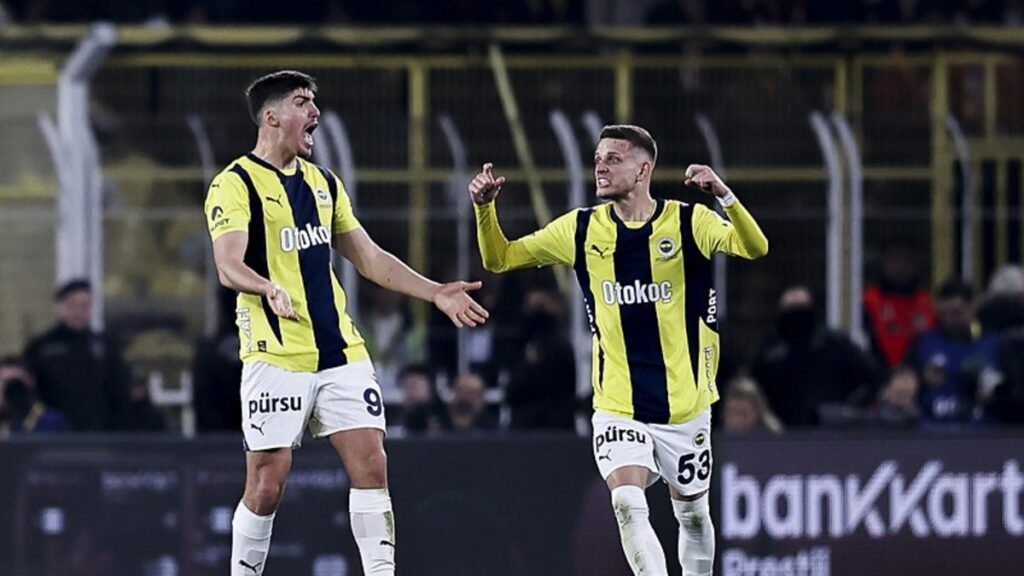 Ahmet Çakar yorumladı! Fenerbahçe'de Szymanski'nin golünde ofsayt var mı?- Fenerbahçe
