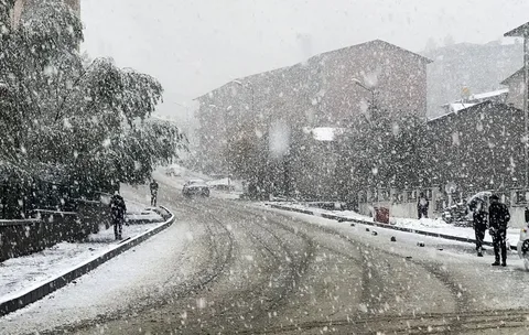 Ankara'da yarın okullar tatil mi? | 11 Nisan 2025 okul var mı?- Diğer Haberler