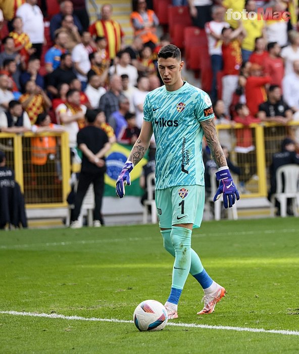 Berke Özer’e Premier Lig kancası! Galatasaray’a transferde rakip çıktı- Futbol