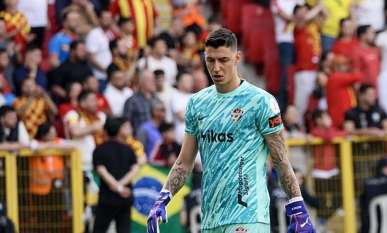 Berke Özer’e Premier Lig kancası! Galatasaray’a transferde rakip çıktı 21 Berke Özer’e Premier Lig kancası! Galatasaray’a transferde rakip çıktı- Futbol