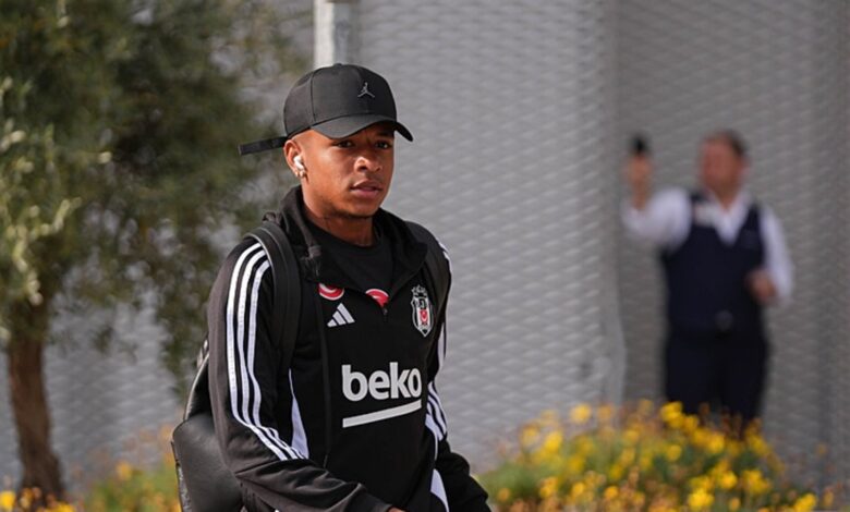 Beşiktaş'ta Keny Arroyo'dan flaş paylaşım! Göztepe maçının ardından... 12 Beşiktaş'ta Keny Arroyo'dan flaş paylaşım! Göztepe maçının ardından...- Beşiktaş