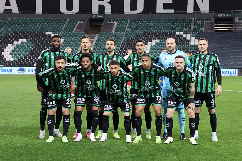 Esenler Erokspor-Kocaelispor MAÇI CANLI İZLE | Esenler Erokspor-Kocaelispor maçı ne zaman, saat kaçta ve hangi kanalda?- Ligler