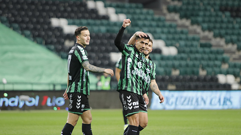 Esenler Erokspor-Kocaelispor MAÇI CANLI İZLE | Esenler Erokspor-Kocaelispor maçı ne zaman, saat kaçta ve hangi kanalda?- Ligler