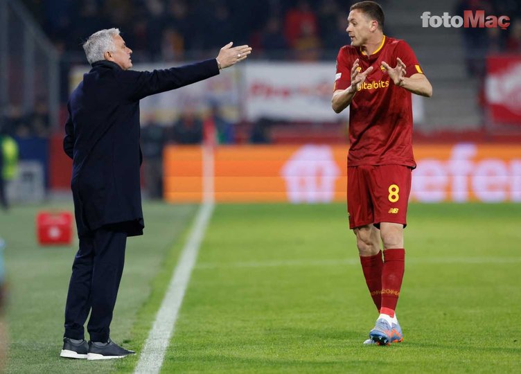 FENERBAHÇE HABERİ - Dünyaca ünlü yıldızdan İngiliz kulüplerine çağrı! "Mourinho'yu geri alın"- Fenerbahçe