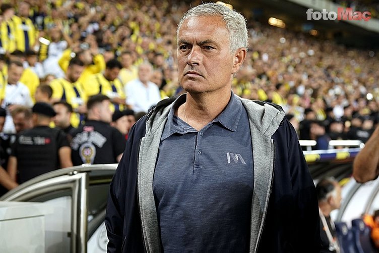 FENERBAHÇE HABERİ - Dünyaca ünlü yıldızdan İngiliz kulüplerine çağrı! "Mourinho'yu geri alın"- Fenerbahçe