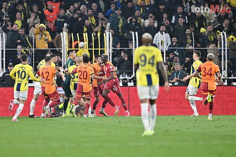 FENERBAHÇE HABERİ - Mourinho, Fred ve Mert Hakan Yandaş Trabzonspor maçında olacak mı? İşte yanıtı- Fenerbahçe