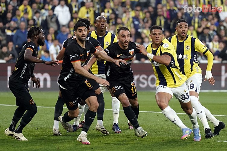 FENERBAHÇE HABERİ - Usta yazardan sert eleştiri: "Mourinho istifa mektubunu imzalamalı!"- Fenerbahçe
