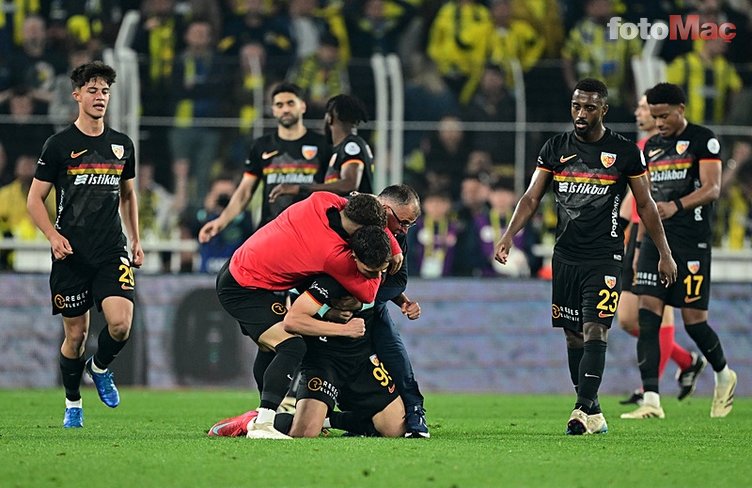 FENERBAHÇE HABERİ - Usta yazardan sert eleştiri: "Mourinho istifa mektubunu imzalamalı!"- Fenerbahçe