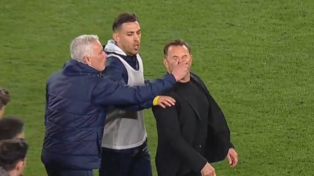 Fenerbahçe'de Mourinho kaç maç ceza alacak? TFF'nin disiplin talimatı...- Fenerbahçe