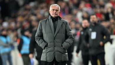 Fenerbahçe'de Mourinho'yla yollar ayrılabilir! İspanyol basınından flaş iddia- Futbol