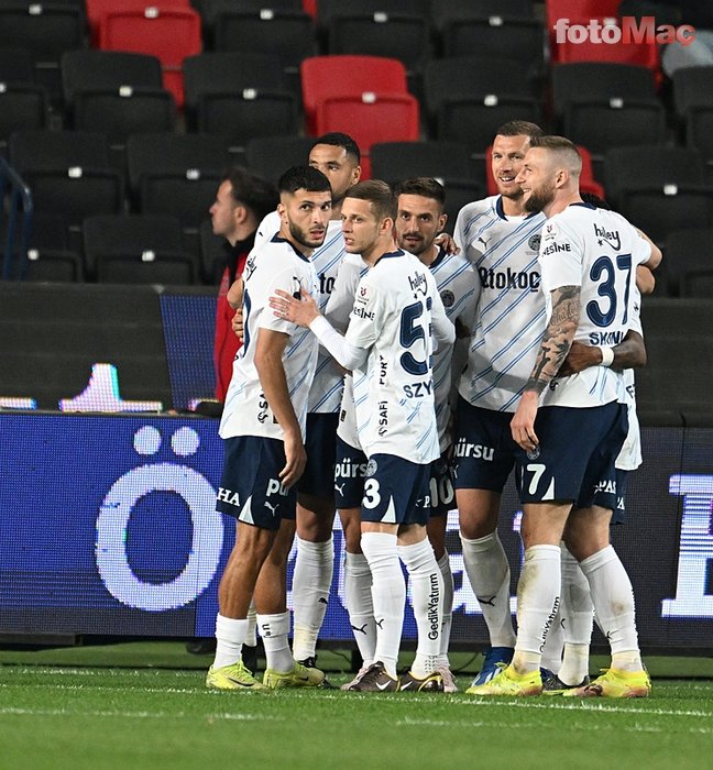 Fenerbahçe’de sezon sonu operasyonu! İki yıldızla vedalaşılacak- Fenerbahçe