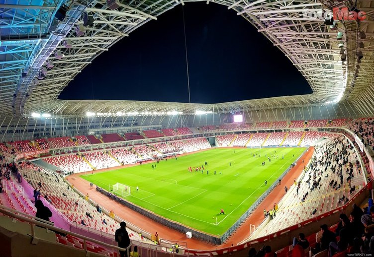 Fenerbahçe'de Sivas deplasmanı öncesi beklenmeyen sıkıntı!- Fenerbahçe