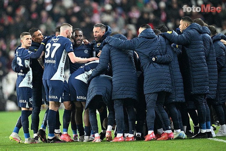 Fenerbahçe'de yaprak dökümü! 8 isimle yollar ayrılıyor- Fenerbahçe