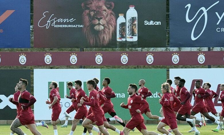 Galatasaray'da büyük endişe! 4 futbolcu birden ceza sınırında 15 Galatasaray'da büyük endişe! 4 futbolcu birden ceza sınırında- Futbol
