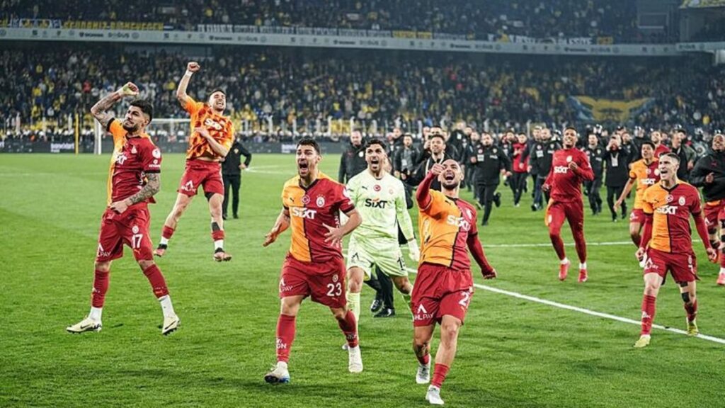 Galatasaray'da Fenerbahçe derbisinin ardından prim kararı!- Futbol