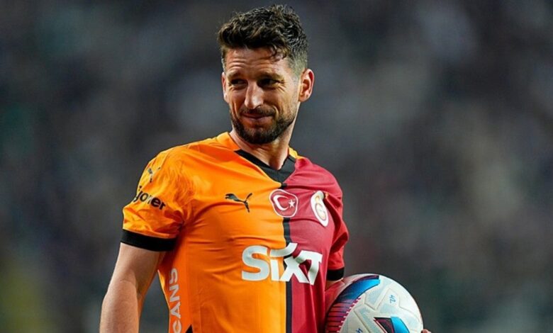 Galatasaray'dan flaş Dries Mertens kararı! Mata'ya yapılan teklif gibi... 18 Galatasaray'dan flaş Dries Mertens kararı! Mata'ya yapılan teklif gibi...- Futbol