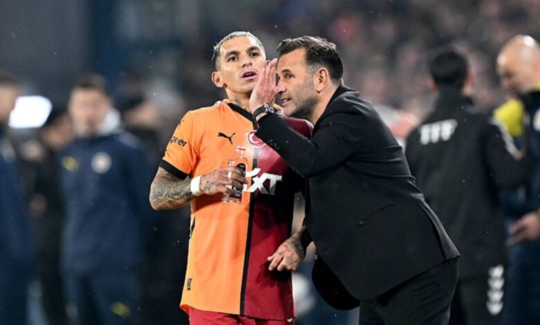 Galatasaray'ın Reeder Samsunspor planı hazır! Okan Buruk'tan flaş Frankowski kararı 19 Galatasaray'ın Reeder Samsunspor planı hazır! Okan Buruk'tan flaş Frankowski kararı- Futbol