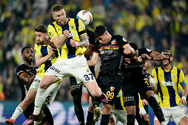 Gaziantep FK-Fenerbahçe MAÇI CANLI İZLE | Gaziantep FK-Fenerbahçe maçı saat kaçta ve hangi kanalda?- Fenerbahçe