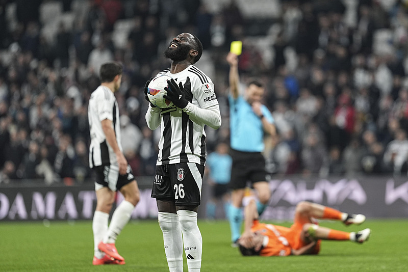 Göztepe Beşiktaş MAÇI CANLI İZLE | Göztepe Beşiktaş maçı saat kaçta ve hangi kanalda canlı yayınlanacak?- Beşiktaş