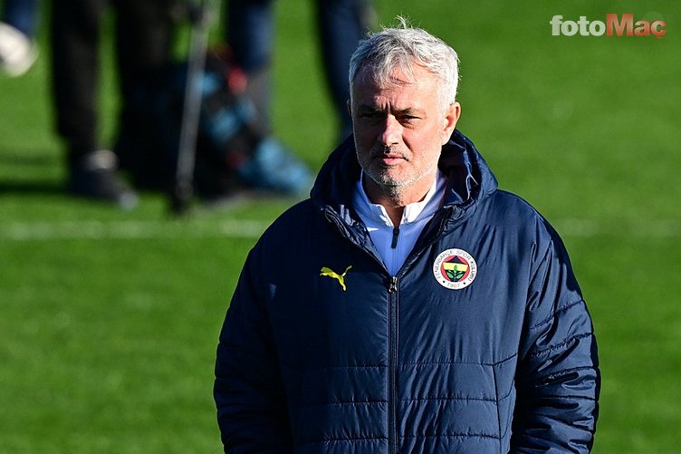 Gündeme bomba gibi düştü! Federasyon Jose Mourinho'yu göreve getirmek istiyor- Fenerbahçe