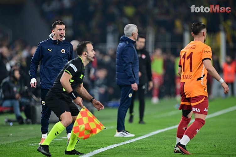 Mert Hakan Yandaş'ın kırmızı kartında yaşanan ilginç diyalog!- Fenerbahçe