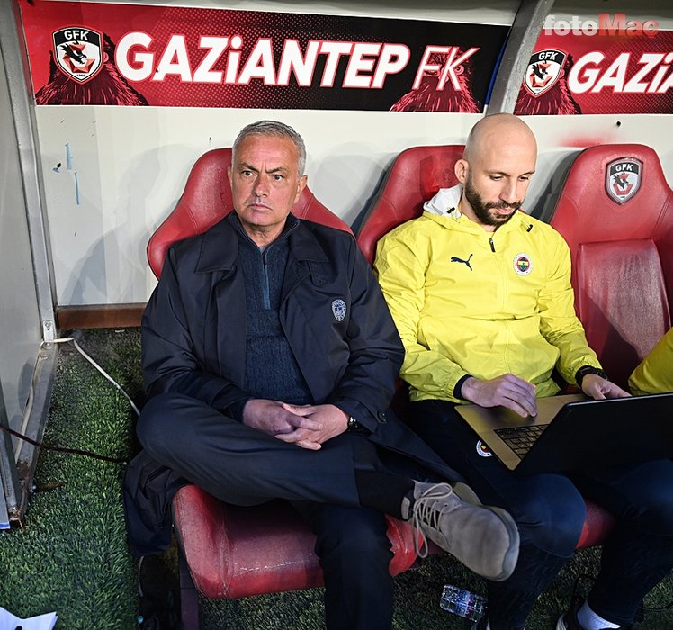 Mourinho’dan Fenerbahçe’ye sürpriz talep! Yönetim onay verdi- Fenerbahçe