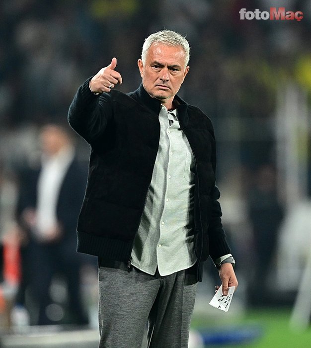 Mourinho’dan Fenerbahçe’ye sürpriz talep! Yönetim onay verdi- Fenerbahçe