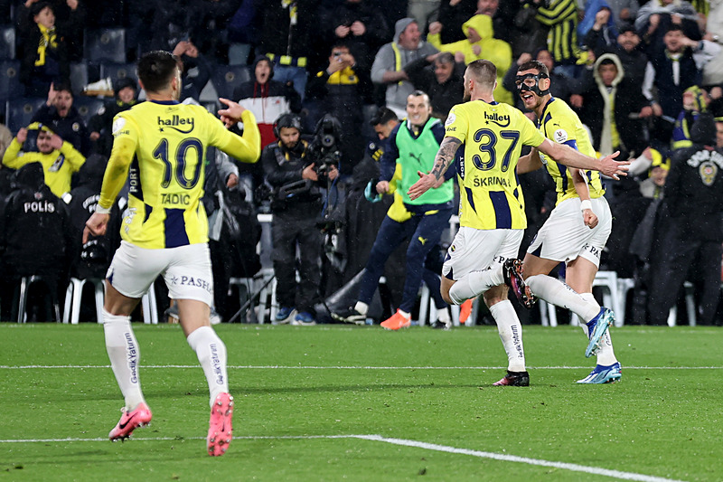 Sivasspor-Fenerbahçe CANLI | Net Global Sivasspor-Fenerbahçe maçı saat kaçta ve hangi kanalda?- Fenerbahçe