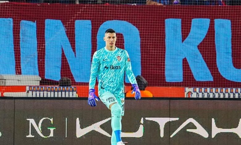 TRANSFER HABERİ - Berke Özer için flaş Premier Lig iddiası! İki kulüp devrede 16 TRANSFER HABERİ - Berke Özer için flaş Premier Lig iddiası! İki kulüp devrede- Ligler