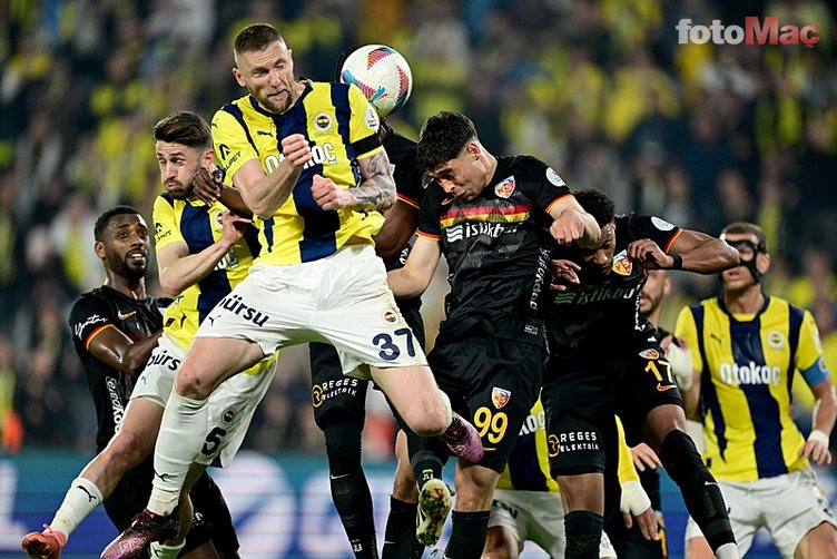 TRANSFER HABERİ - Fenerbahçe'de ilk ayrılık kesinleşti! Dev kulübe gidiyor- Fenerbahçe