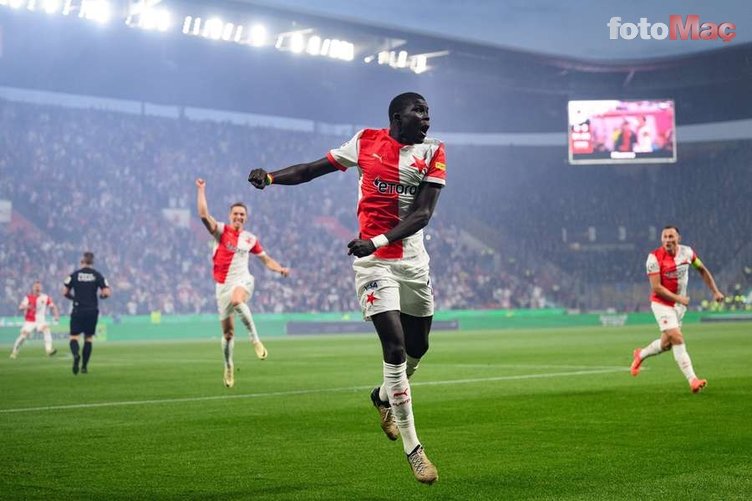 TRANSFER HABERİ | Fenerbahçe'den Diouf hamlesi! Anlaşma sağlandı- Fenerbahçe