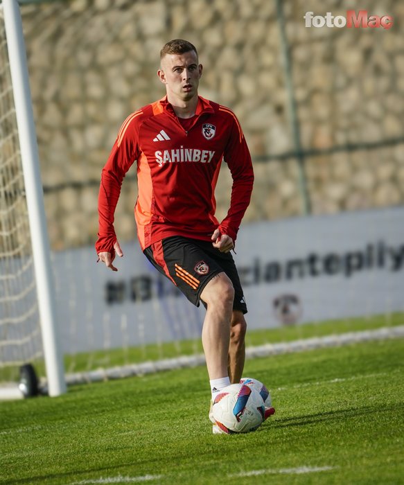 TRANSFER HABERİ | Fenerbahçe'nin 10 numarası Süper Lig ekibinden: Kacper Kozlowski!- Fenerbahçe