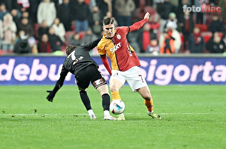 TRANSFER HABERİ | Galatasaray'da ayrılık kapıda! Roland Sallai...- Futbol