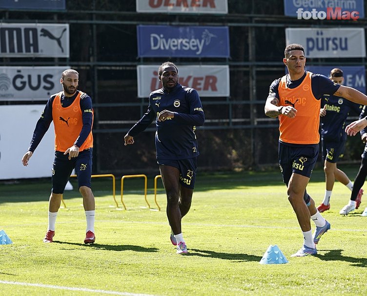 TRANSFER HABERLERİ | Fenerbahçe'de o isim sezon sonu yolcu! Sakatlığının ardından gözden düştü- Fenerbahçe