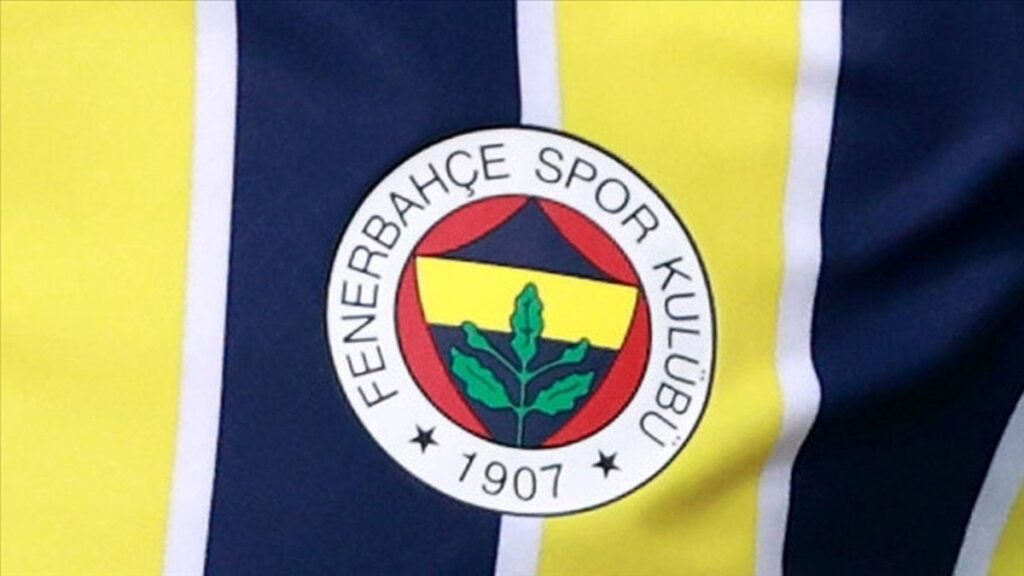 TRANSFER HABERLERİ | Fenerbahçe'ye o isimlerden haber var! Mourinho kadroda düşünmemişti- Fenerbahçe