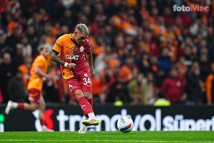 TRANSFER HABERLERİ | Galatasaray yıldız futbolcusuyla 'devam' demeye hazırlanıyor! Maaşında iyileştirme yapılacak- Futbol