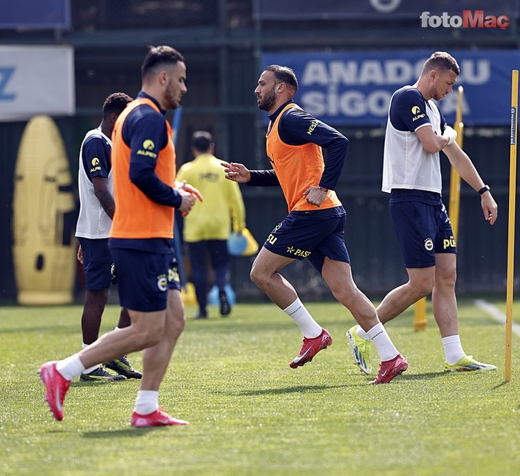 TRANSFER HABERLERİ | Premier Lig ekibi Oğuz Aydın için Kadıköy'e geliyor! Fenerbahçe o rakamın aşağısına düşmeyecek- Fenerbahçe