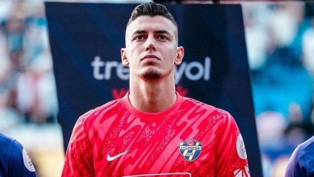 Transferde flaş gelişme! Galatasaray ve Berke Özer...- Futbol