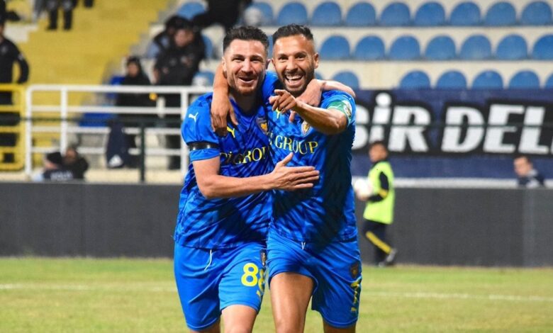 38 yaşındaki Yasin’in gözü Süper Lig’de 11 38 yaşındaki Yasin’in gözü Süper Lig’de- Diğer Haberler
