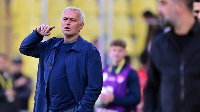 Aziz Yıldırım Ali Koç'a Mourinho için ne dedi? İşte son karar 23 Aziz Yıldırım Ali Koç'a Mourinho için ne dedi? İşte son karar- Futbol