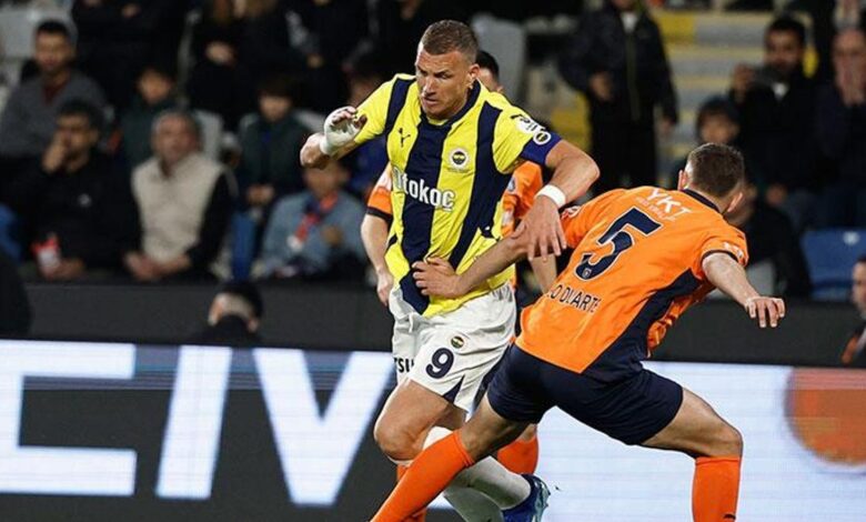 Başakşehir - Fenerbahçe maçına vuran an! Trio ekibi noktayı koydu: 'Bundan daha iyi kanıt yok!' 31 Başakşehir - Fenerbahçe maçına vuran an! Trio ekibi noktayı koydu: 'Bundan daha iyi kanıt yok!'- Futbol