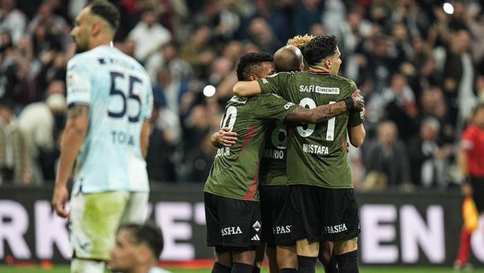 Beşiktaş - Adana Demirspor maçının ardından usta isimden çarpıcı yorum: 'Her maç derbi olsa' | 'Asıl macera şimdi başlıyor' 36 Beşiktaş - Adana Demirspor maçının ardından usta isimden çarpıcı yorum: 'Her maç derbi olsa' | 'Asıl macera şimdi başlıyor'- Futbol