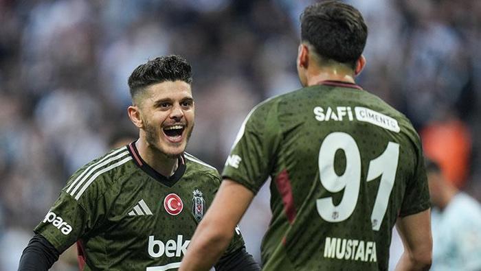 Beşiktaş - Adana Demirspor maçının ardından usta isimden çarpıcı yorum: 'Her maç derbi olsa' | 'Asıl macera şimdi başlıyor' 44 Beşiktaş - Adana Demirspor maçının ardından usta isimden çarpıcı yorum: 'Her maç derbi olsa' | 'Asıl macera şimdi başlıyor'- Futbol