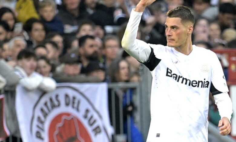Beşiktaş Patrik Schick'ten vazgeçmiyor! Transferde tüm şartlar zorlanacak 11 Beşiktaş Patrik Schick'ten vazgeçmiyor! Transferde tüm şartlar zorlanacak- Futbol