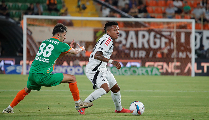 Beşiktaş - Rizespor maçı izle | Beşiktaş-Çaykur Rizespor maçı ne zaman, saat kaçta ve hangi kanalda?- Beşiktaş