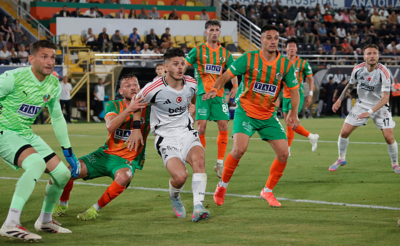 Beşiktaş - Rizespor maçı izle | Beşiktaş-Çaykur Rizespor maçı ne zaman, saat kaçta ve hangi kanalda?- Beşiktaş