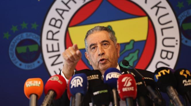 CANLI | Fenerbahçe'nin eski yöneticisi Mahmut Uslu'dan adaylık açıklaması: 'Başkanlıksa başkanlık!' Ali Koç'a eleştiri: 'Beceremedin, gitmelisin!' Dikkat çeken Aziz Yıldırım, Galatasaray ve Victor Osimhen sözleri... 30 CANLI | Fenerbahçe'nin eski yöneticisi Mahmut Uslu'dan adaylık açıklaması: 'Başkanlıksa başkanlık!' Ali Koç'a eleştiri: 'Beceremedin, gitmelisin!' Dikkat çeken Aziz Yıldırım, Galatasaray ve Victor Osimhen sözleri...- Futbol